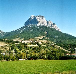 Pe&ntilde;a Monta&ntilde;esa